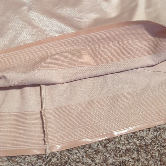 Ruby Ribbon Lace Cami - Picture 5 of 5